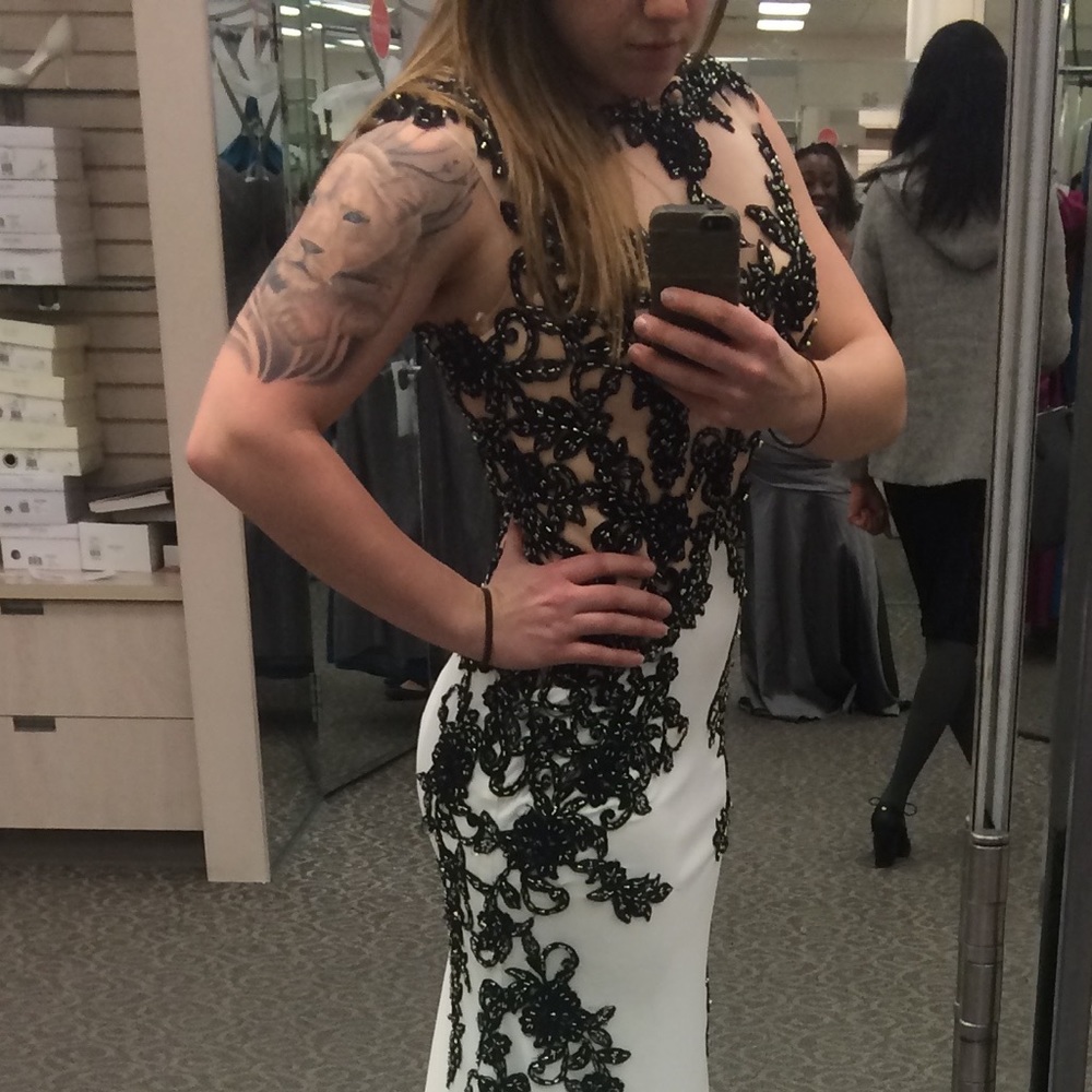 Wedding/Prom dress Black & White NEW NEVER WORN